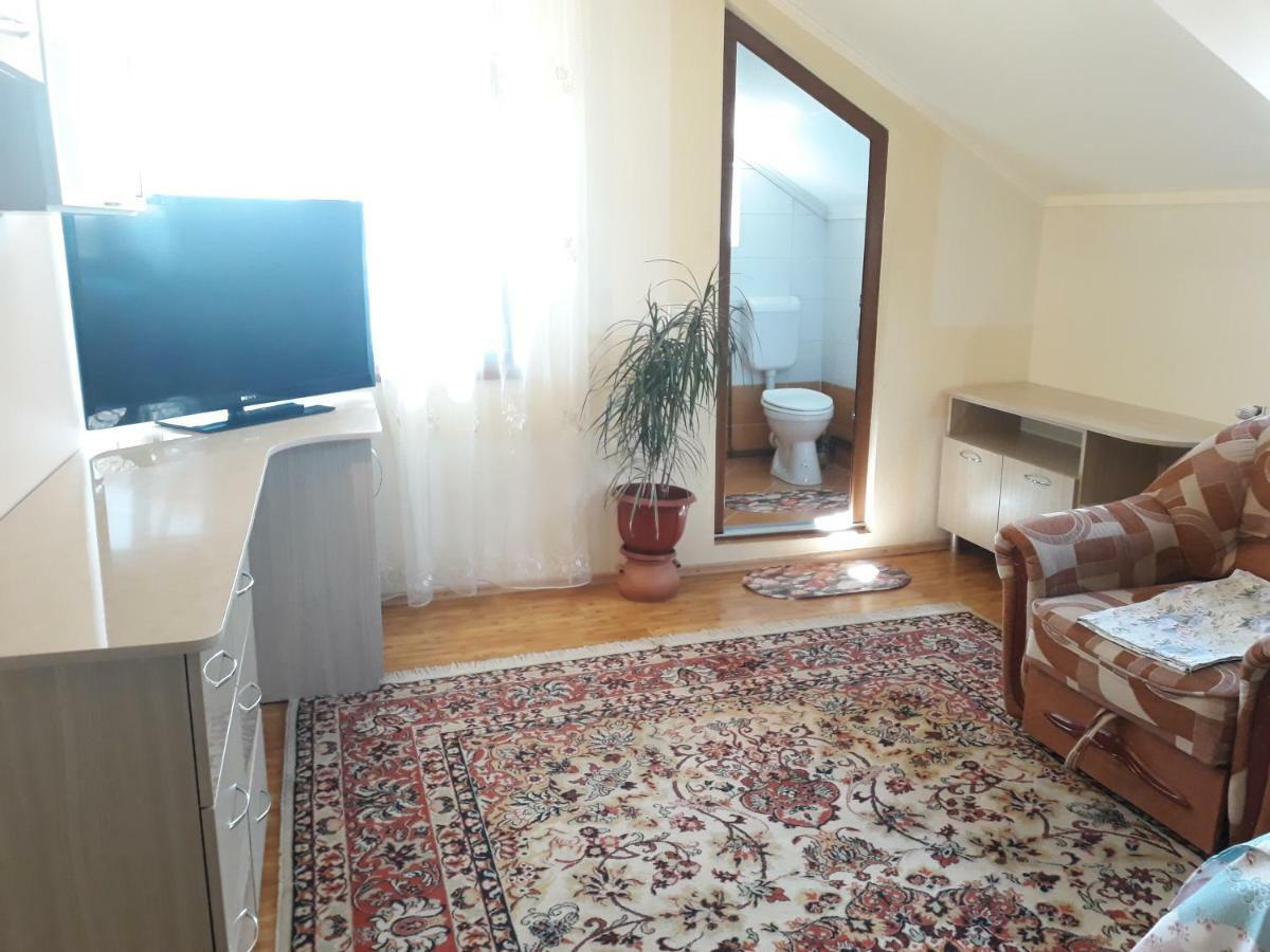 فندق Casa Delia Călimăneşti المظهر الخارجي الصورة